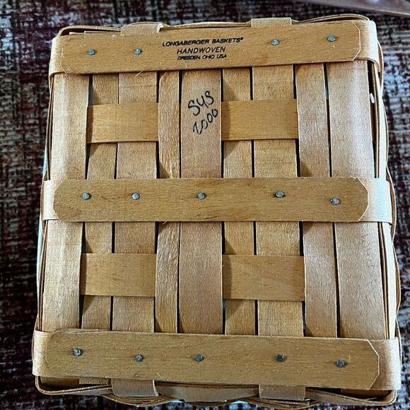 Longaberger 2000 Little Bin Basket - Picture 9 of 13